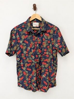 Sovereign Code Men’s Large Navy Pineapple Hibiscus Hawaiian Button-Up Shirt